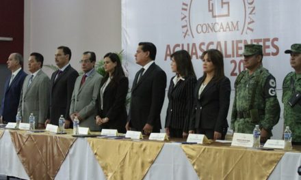 ¡Miriam Rodríguez Tiscareño reconoce labor de abogados!