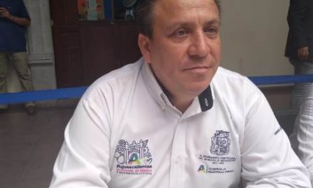 ¡Se clausuró a 11 loteros que invadían las banquetas de avenida Aguascalientes, se continuará con el operativo, advirtió Jaime Gallo!