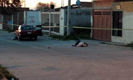 ¡Taxista murió al parecer durante un asalto en Aguascalientes!