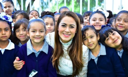 ¡Más de 50 millones de pesos ha destinado Tere Jiménez en mejora de escuelas!