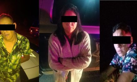 ¡Tras persecución capturaron a 2 sujetos y 1 mujer que asaltaban tiendas de conveniencia en Aguascalientes!