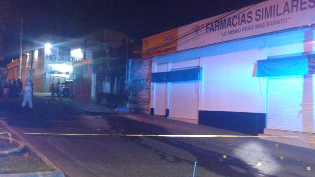 ¡Ejecutaron a balazos a un comerciante de carnitas en Aguascalientes!