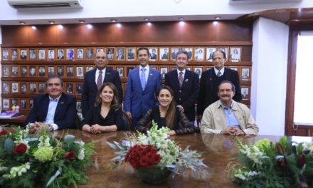 ¡Se reúne Tere Jiménez con ex alcaldes de Aguascalientes!