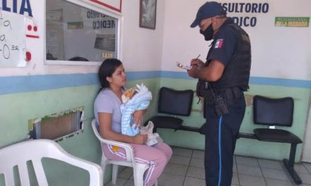 ¡Policías municipales de Aguascalientes salvan la vida de un bebé de 11 días de nacido!
