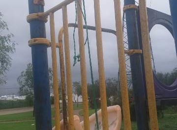 ¡Hombre se colgó en unos juegos infantiles en un parque en Aguascalientes!