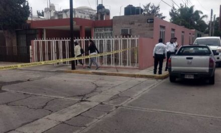 ¡Mujer fue asaltada y baleada en un hombro para ser despojada de su auto en Aguascalientes!