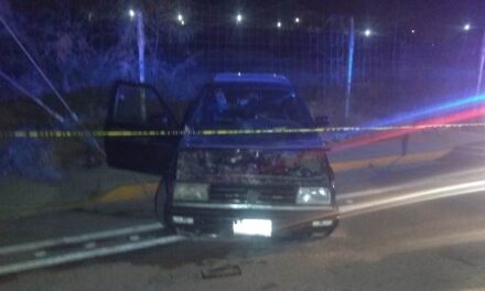 ¡2 sicarios intentaron ejecutar a un hombre atropellándolo en Aguascalientes!
