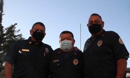 ¡Se jubilan con honores bomberos municipales de Aguascalientes!