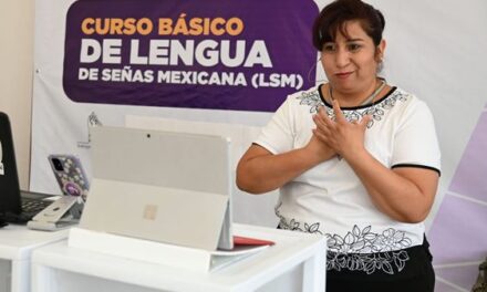 ¡DIF Municipal lleva a cabo curso educativo de lenguaje de señas!