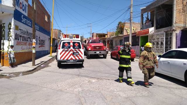 ¡Incendio domiciliario en Aguascalientes dejó 2 menores muertos y 3 lesionados!