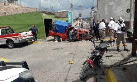 ¡1 muerta y 7 lesionados tras fuerte accidente en Lagos de Moreno!