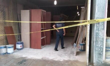 ¡Hombre murió tras caer de 6 metros al tratar de reparar unas goteras en una carpintería en Aguascalientes!