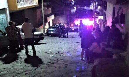 ¡Ejecutaron a 4 hombres e hirieron a 1 mujer en 2 ataques armados en Zacatecas!