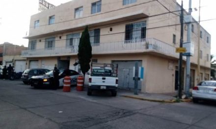 ¡Muerto y putrefacto hallaron a un huésped de un hotel en Aguascalientes!