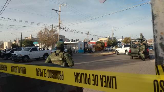 ¡Ejecutaron a una mujer policía e hirieron a su hija en Guadalupe!