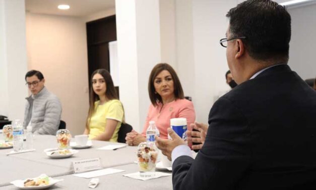 ¡La diputada Nancy Macías realizó visita de trabajo al presidente del Poder Judicial en Aguascalientes!