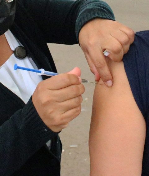 ¡Concluye campaña de vacunación de influenza con más de 380 mil dosis aplicadas en Aguascalientes!