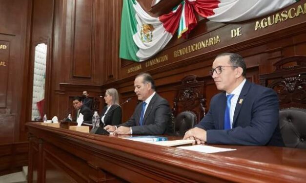 ¡Recibió el Congreso de Aguascalientes el sexto informe de gobierno!