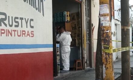¡Ejecutaron a ex taxista en un negocio de pinturas en Guadalupe!